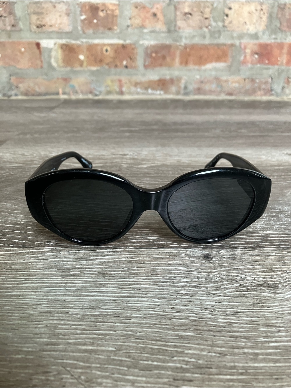 OFF-WHITE X SUNGLASS HUT Sunglasses